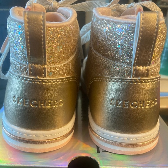 EUC- Skechers Street Shoutouts - Glitter Queen. Size 3.5 girls. - Picture 2 of 7